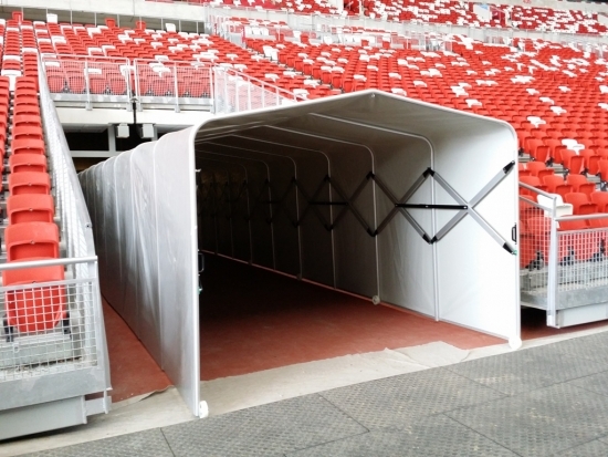 Players Tunnel white